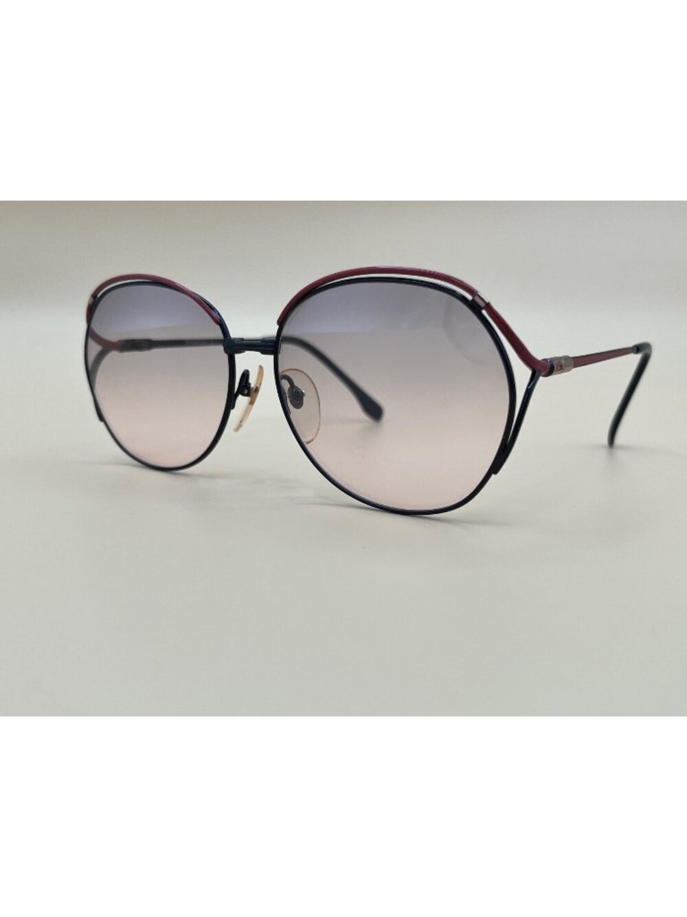 Yves Saint Laurent Oversized Gradient Lens Sunglasses With Red And Black Frame D